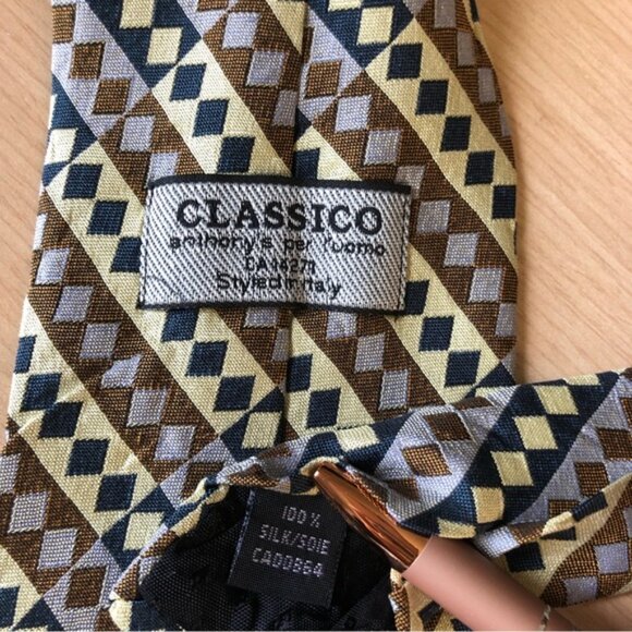 💕2/$16💕Classico Anthony's Per Roomo 100% Silk Diamond Pattern Tie - Picture 3 of 4